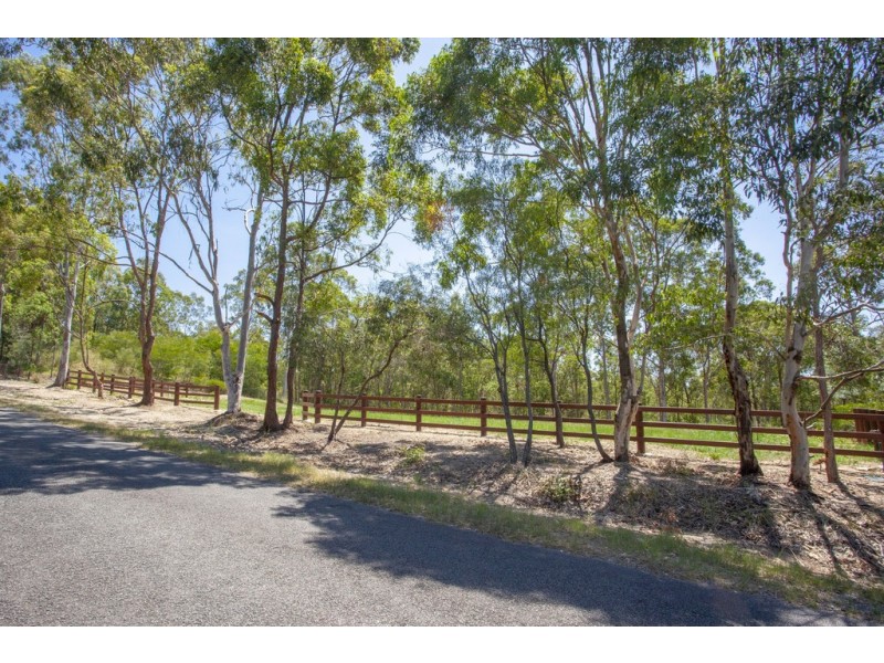378 San Fernando Drive, Worongary QLD 4213