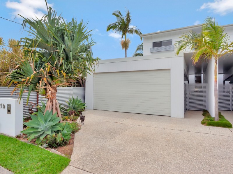 21B Kiers Road, Miami QLD 4220