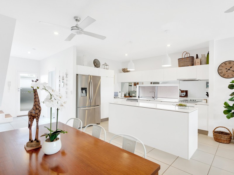 21B Kiers Road, Miami QLD 4220