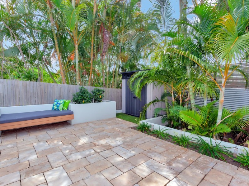 21B Kiers Road, Miami QLD 4220