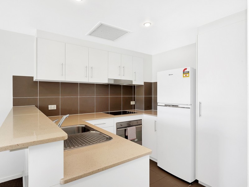 1134/1 Ocean Street, Burleigh Heads QLD 4220