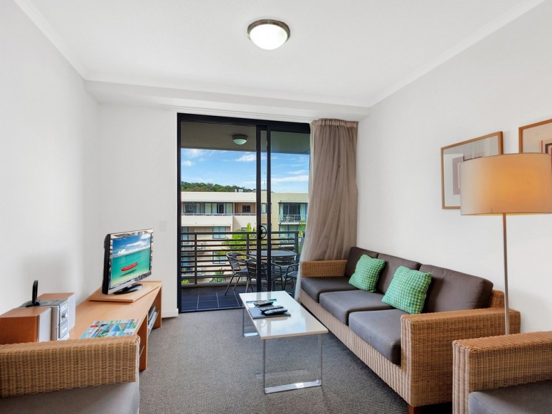 1134/1 Ocean Street, Burleigh Heads QLD 4220