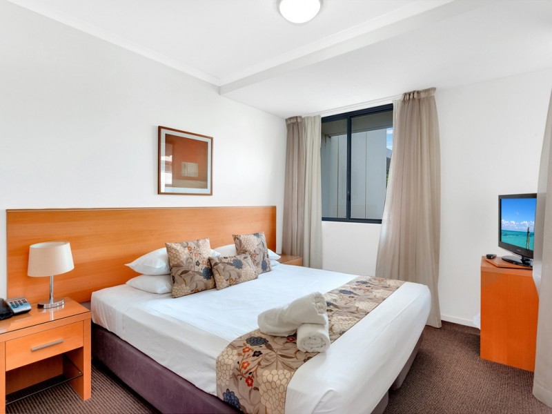 1134/1 Ocean Street, Burleigh Heads QLD 4220