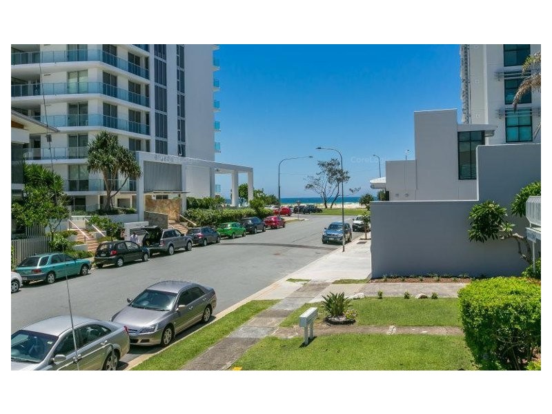 4 Haig Street, Coolangatta QLD 4225