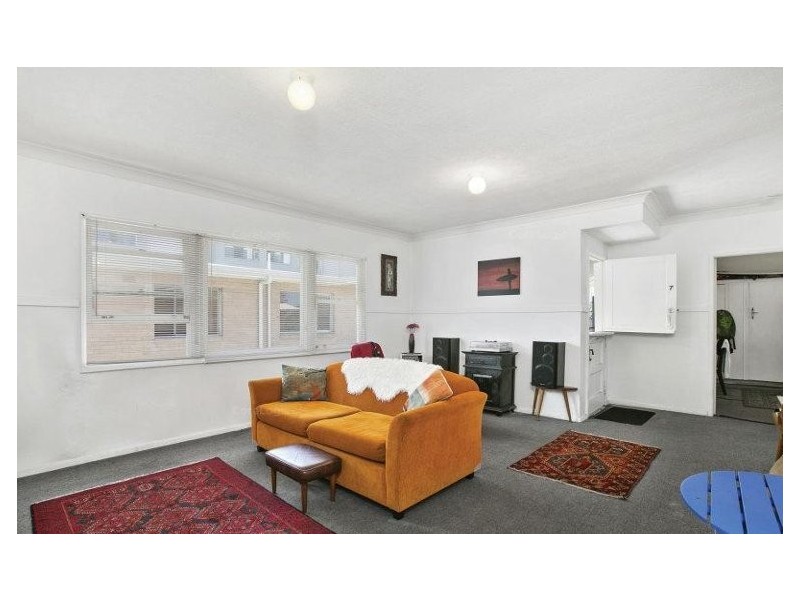 4 Haig Street, Coolangatta QLD 4225