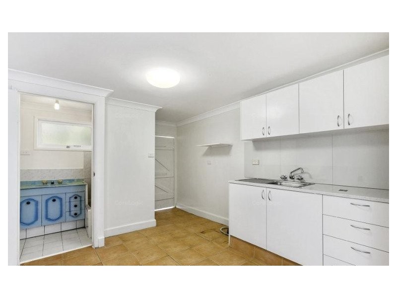 4 Haig Street, Coolangatta QLD 4225