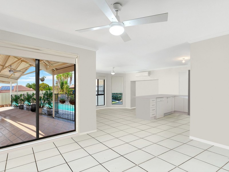 14 Sharscay Close, Burleigh Heads QLD 4220