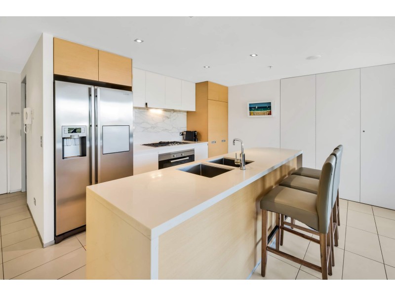 2131/2 The Esplanade, Burleigh Heads QLD 4220