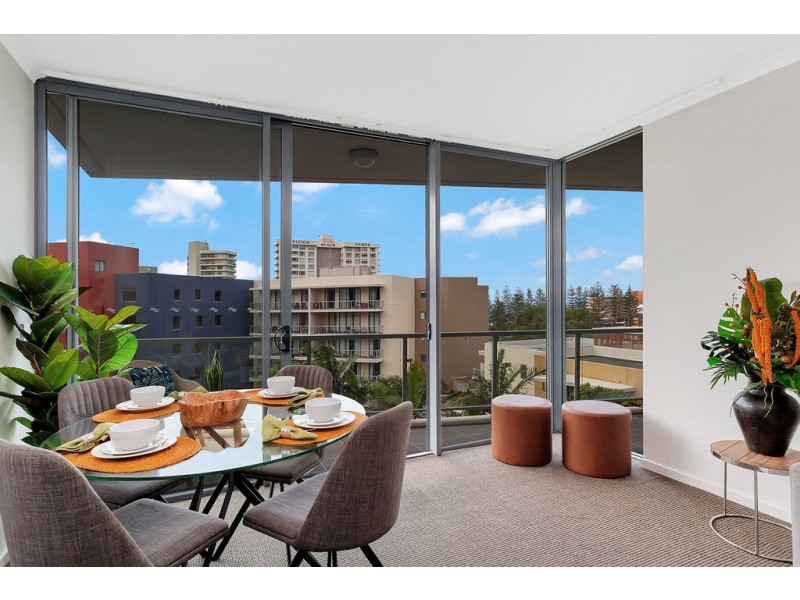 2061/1 Ocean Street, Burleigh Heads QLD 4220