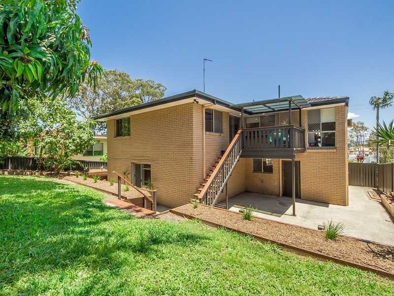 100 West Burleigh Road, Burleigh Heads QLD 4220