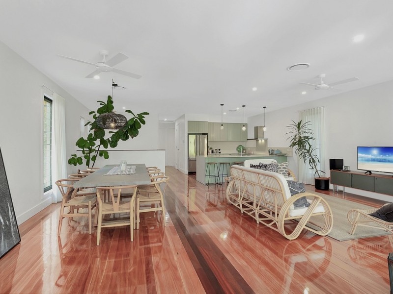 22 George Street East, Burleigh Heads QLD 4220