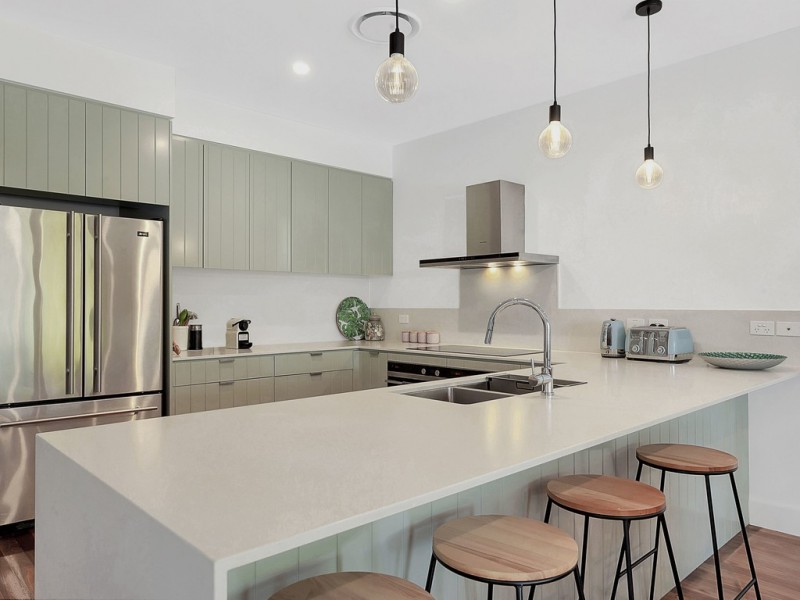 22 George Street East, Burleigh Heads QLD 4220