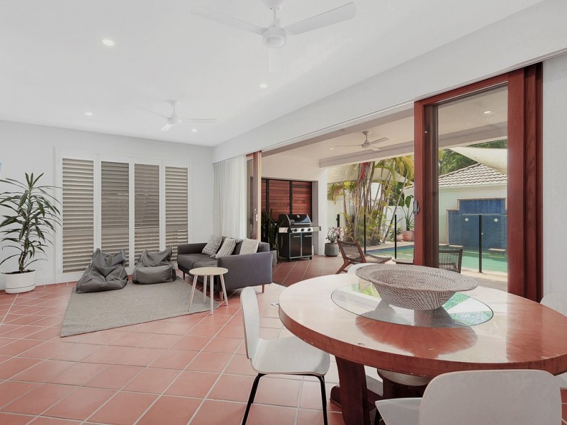 22 George Street East, Burleigh Heads QLD 4220