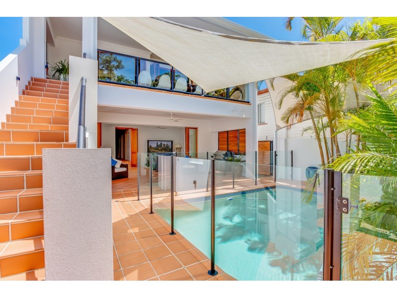 22 George Street East, Burleigh Heads QLD 4220