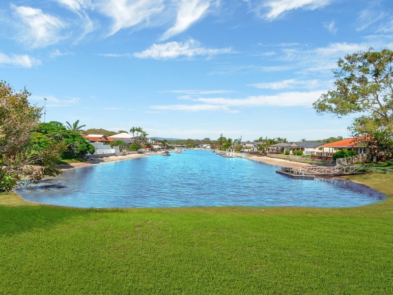51 Melaleuca Drive, Palm Beach QLD 4221