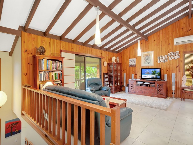 51 Melaleuca Drive, Palm Beach QLD 4221