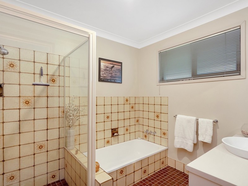 51 Melaleuca Drive, Palm Beach QLD 4221