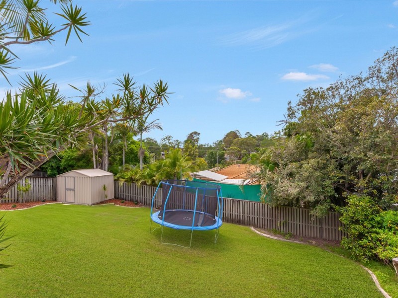 6 Saipan Way, Pacific Pines QLD 4211