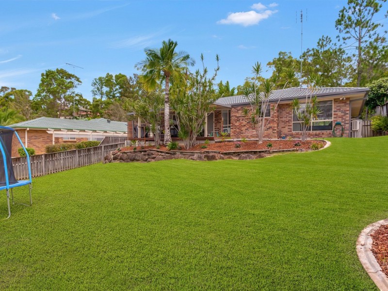 6 Saipan Way, Pacific Pines QLD 4211