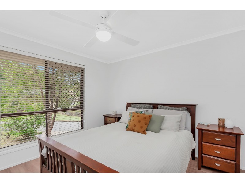 2 Beau Court, Highland Park QLD 4211