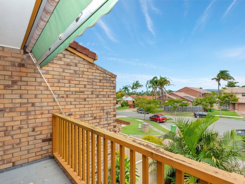 2/3 Cotinga Crescent, Burleigh Waters QLD 4220