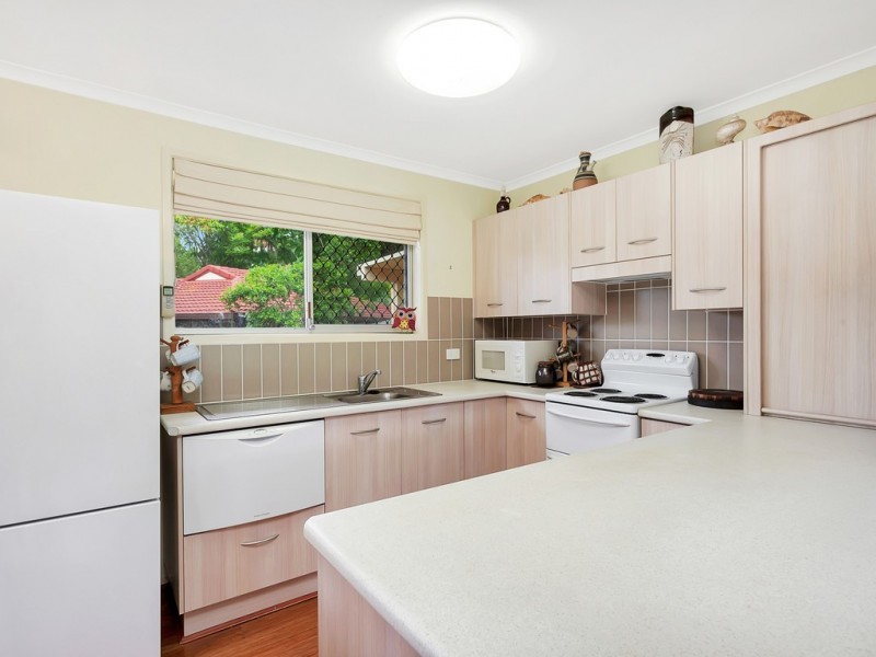 2 Illyria Street, Currumbin Waters QLD 4223