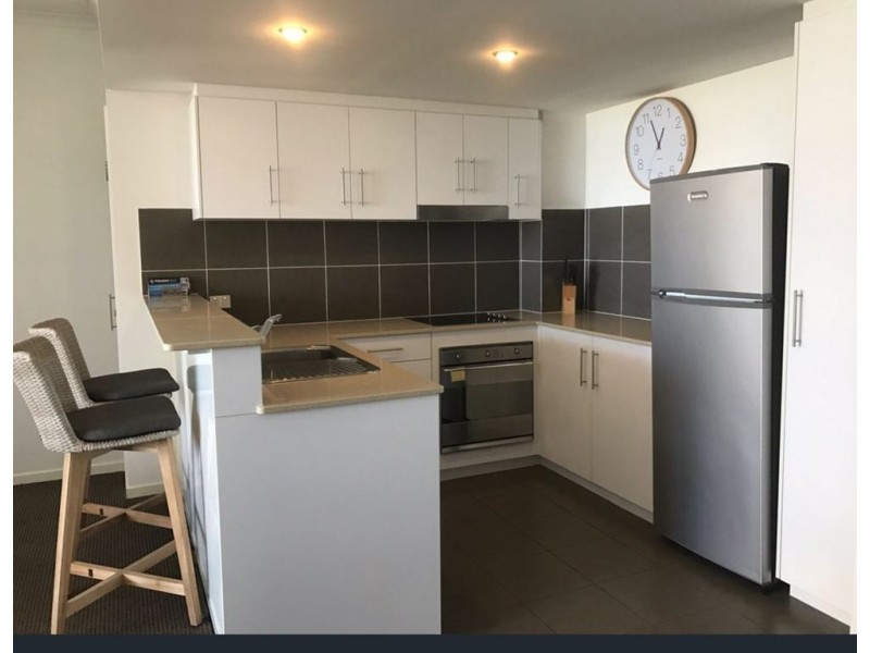 1043/1 Ocean Street, Burleigh Heads QLD 4220