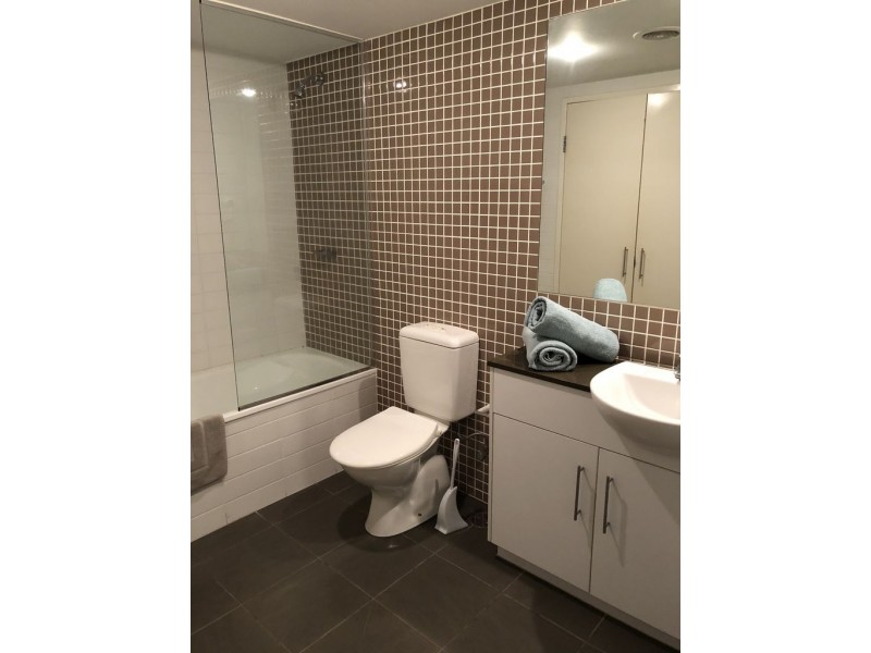 1043/1 Ocean Street, Burleigh Heads QLD 4220