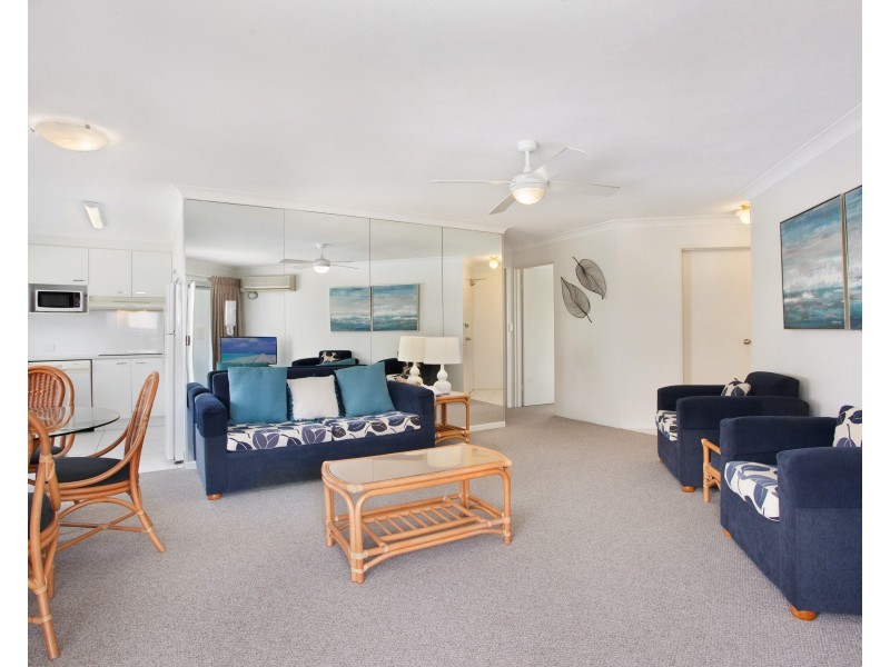 22/136 The Esplanade, Burleigh Heads QLD 4220