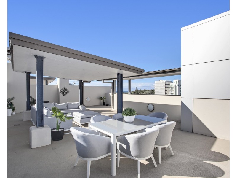 222/1 Toombul Avenue, Miami QLD 4220