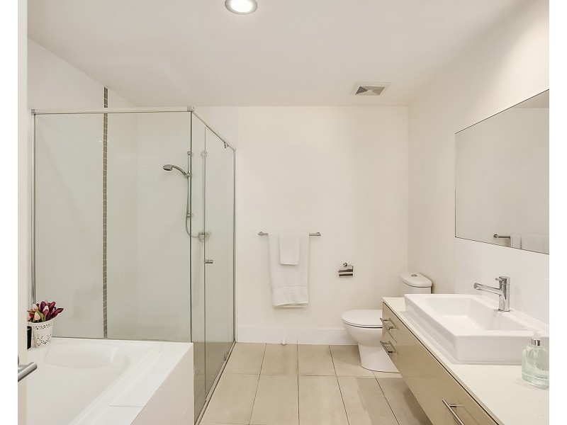 222/1 Toombul Avenue, Miami QLD 4220