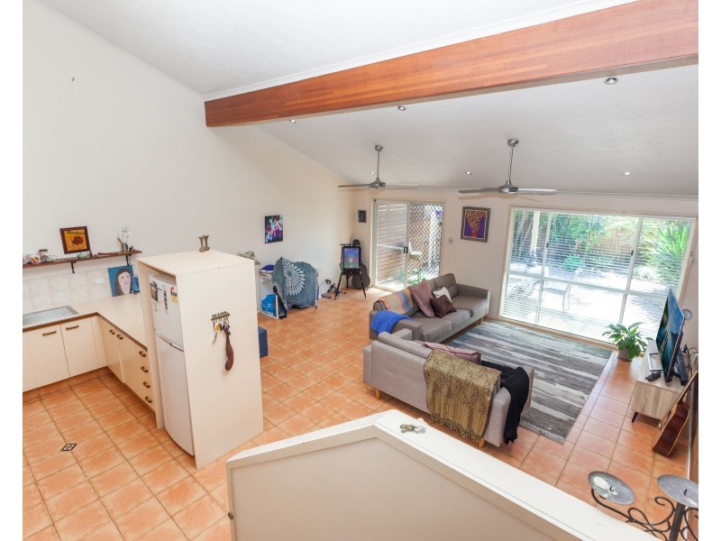 2/25 Wagtail Court, Burleigh Waters QLD 4220