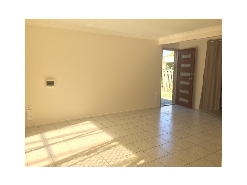 2/25 Bullimah Avenue, Burleigh Heads QLD 4220