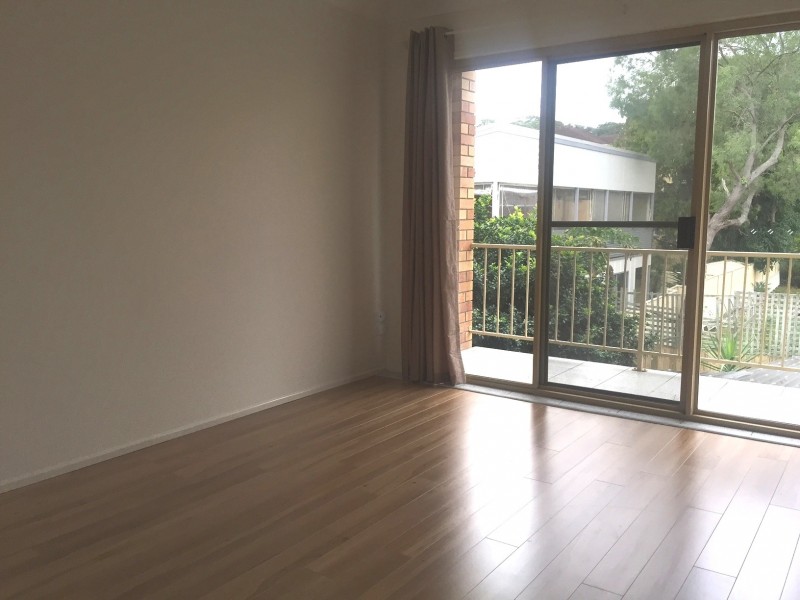 2/25 Bullimah Avenue, Burleigh Heads QLD 4220