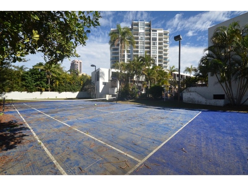 33/2877 Gold Coast Highway, Surfers Paradise QLD 4217