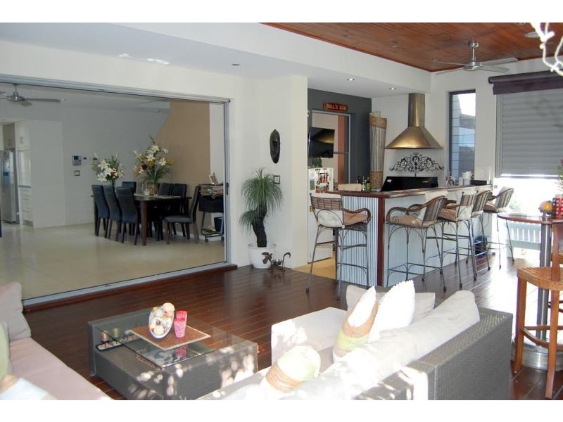 3 Messines Crescent, Miami QLD 4220