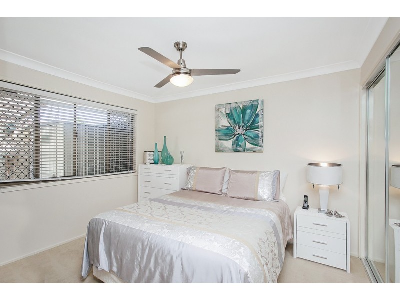 2/28 Wagtail Court, Burleigh Waters QLD 4220