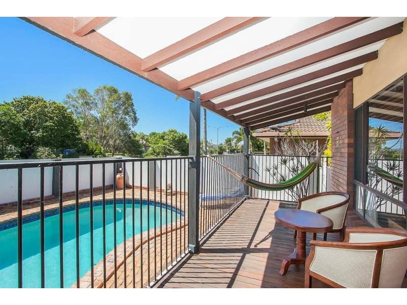 66 Christine Avenue, Burleigh Waters QLD 4220