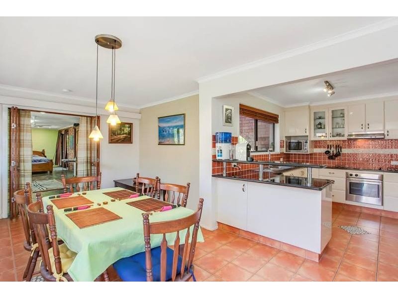 66 Christine Avenue, Burleigh Waters QLD 4220