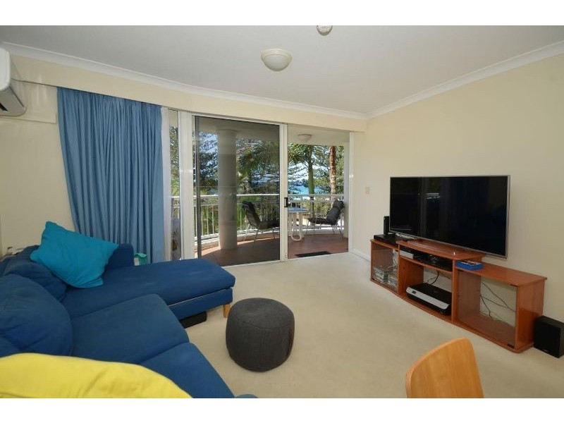 304/220 The Esplanade, Burleigh Heads QLD 4220