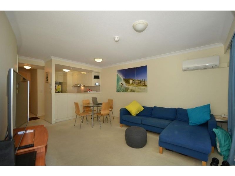 304/220 The Esplanade, Burleigh Heads QLD 4220