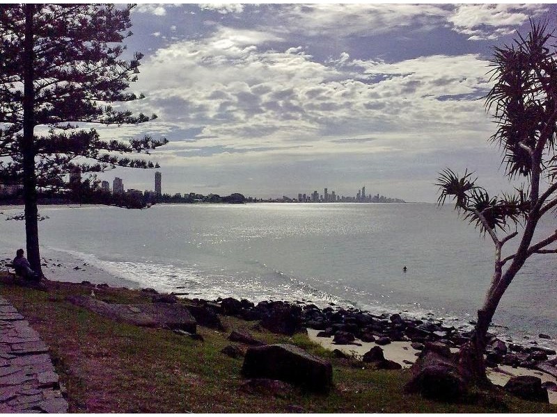 10A Acanthus Avenue, Burleigh Heads QLD 4220