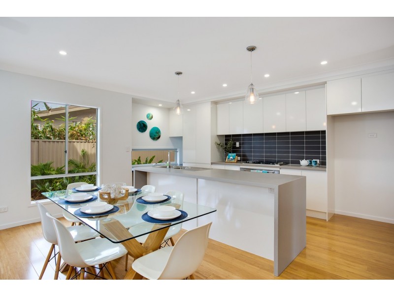 1 Morotai Avenue, Palm Beach QLD 4221