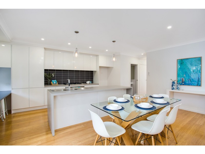 1 Morotai Avenue, Palm Beach QLD 4221