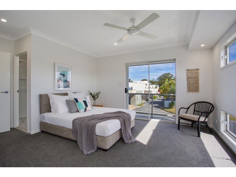 53 Third Avenue, Palm Beach QLD 4221