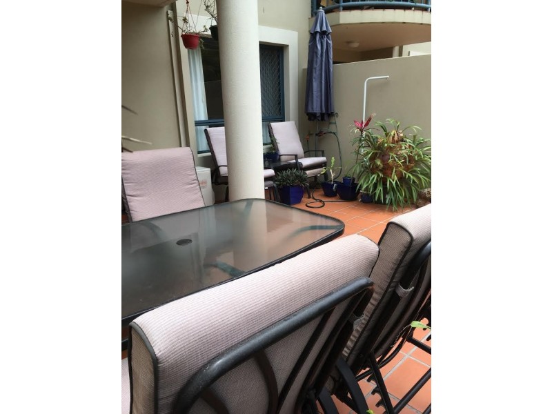 4/21 George Street East, Burleigh Heads QLD 4220