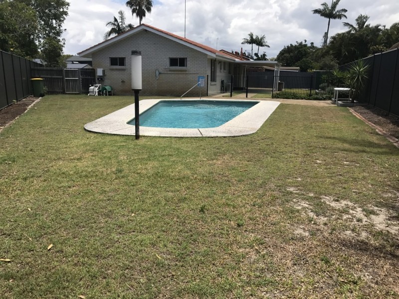 Burleigh Waters QLD 4220