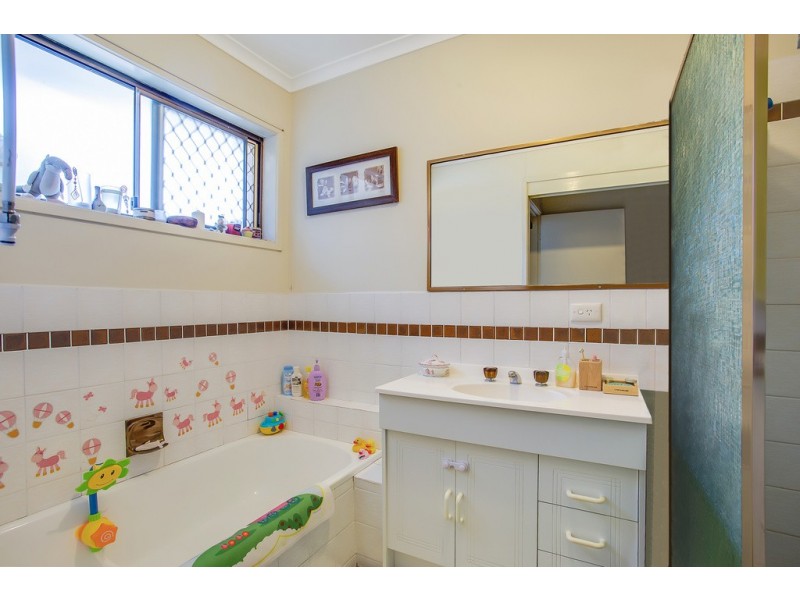 1/7 Peacock Place, Burleigh Waters QLD 4220
