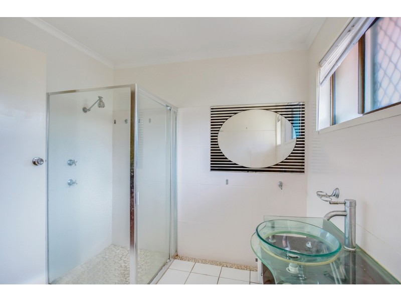 1/7 Peacock Place, Burleigh Waters QLD 4220