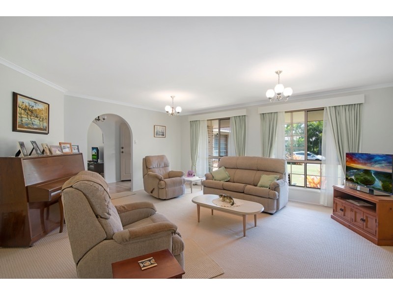 3 Fimiston Place, Burleigh Waters QLD 4220